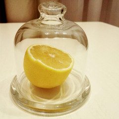Лимонница стеклянная с крышкой Pasabahce Basic 98397 D100мм