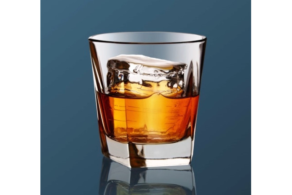 Рецепт коктейля Santa Teresa 1796 On the Rocks