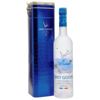 Горілка Grey Goose 0.75 л 40% в металевій коробці