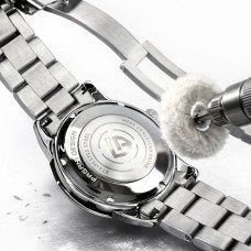 Полірування задньої кришки годинників