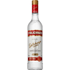 Водка Stolichnaya 0.5 л 40%