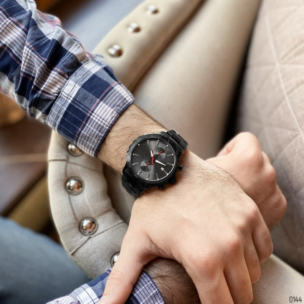 Megalith 8237M Black-Red
