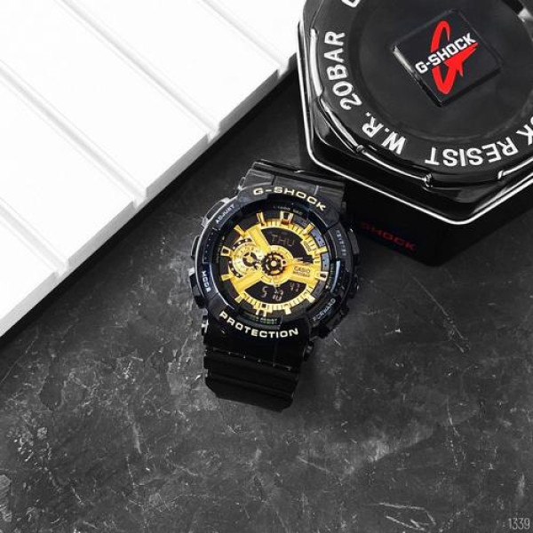 Casio G-Shock GA-110 Black-Gold New