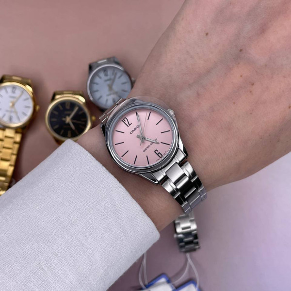 Жіночий годинник Casio LTP-V005D-4B