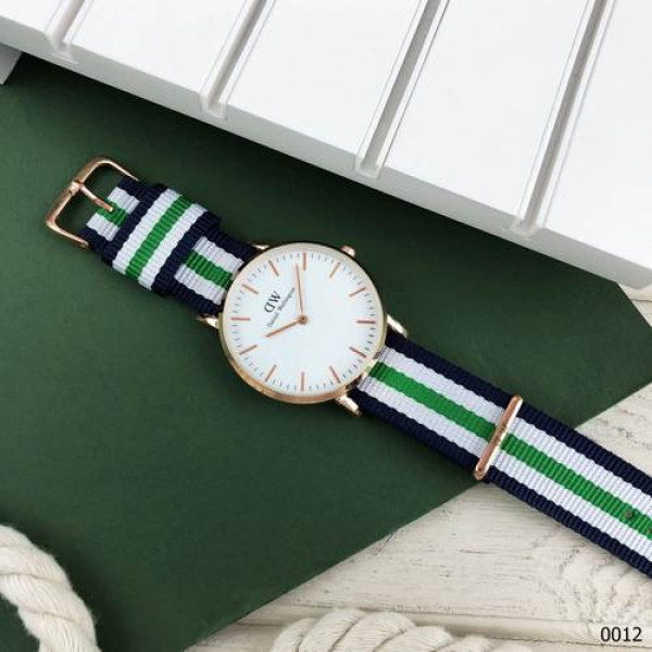 Daniel Wellington 38 мм Blue-White-Cuprum