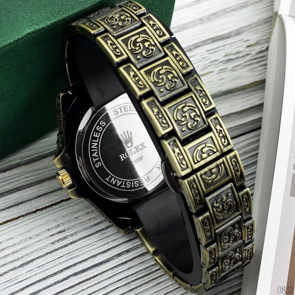 Rolex Submariner Pattern Gold