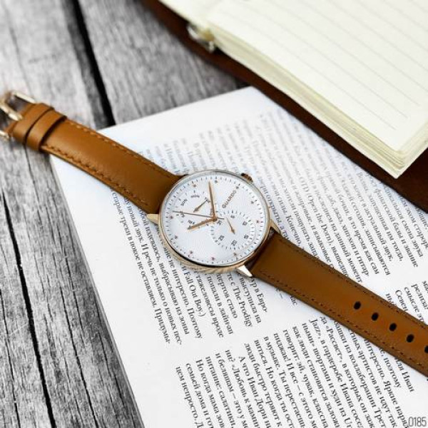 Guardo 012522-4 Brown-Cuprum-White