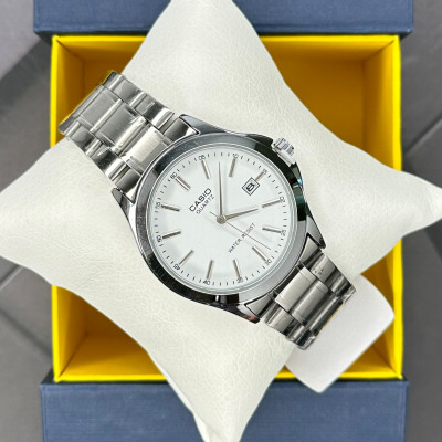 Casio Q93A Silver-White, 1006-2162