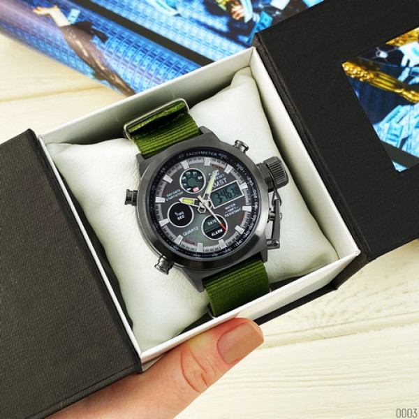 AMST 3003 Black-Black Green Wristband
