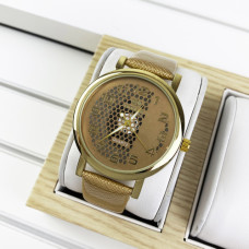Laconee Rinnady01 All Gold