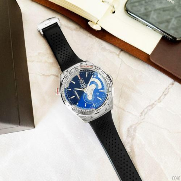 Tag Heuer Grand Carrera Calibre 36 quartz Chronograph Silver
