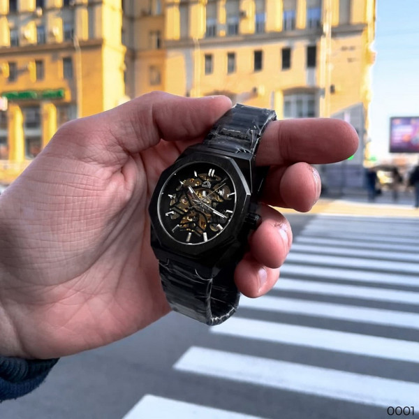 Gusto Skeleton Black-Gold